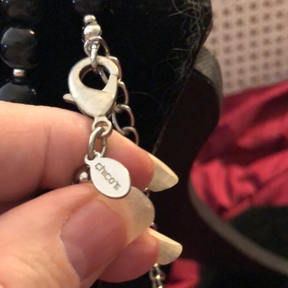 VTG Like New Chico’s 38” Black/Silvertone Beads & Roundels Statement Necklace - Picture 6 of 6